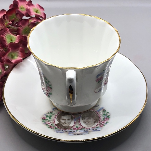 Sandringham Fine English Bone China Teacup & Saucer; Prince Charles. Lady Diana. - Picture 5 of 10